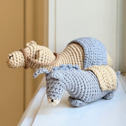 Nativity Set (Camel + Donkey)