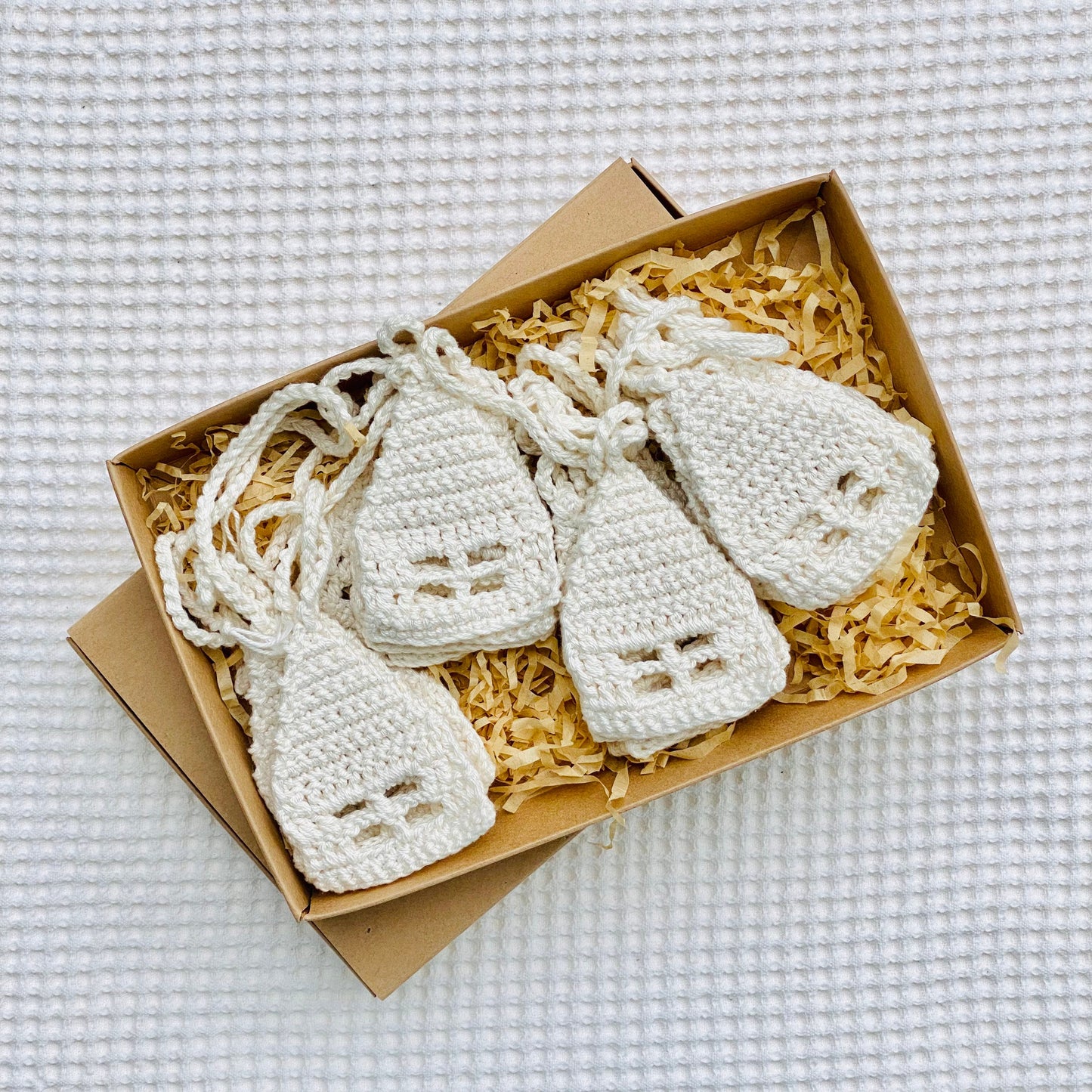 House Bunting