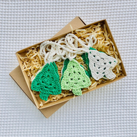 Christmas Tree Bunting